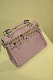 明星同款拉链帽衫,街头时尚新宠