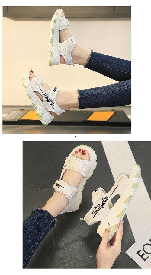 中空凉鞋女网红爆款视频,网红爆款中空凉鞋，轻松驾驭时尚风采