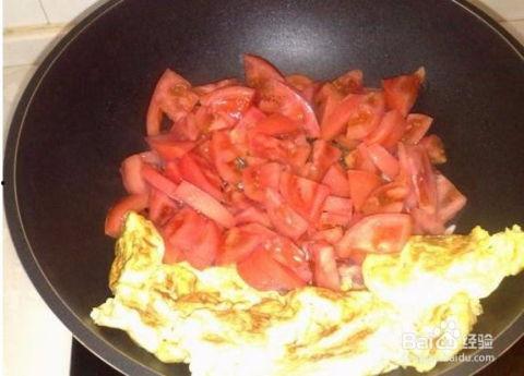 网红小花鸡面食做法,家常美味，轻松学会的网红面食秘籍