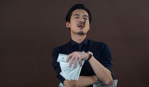 周青扬现在的头条,揭秘其最新商业布局与市场动向