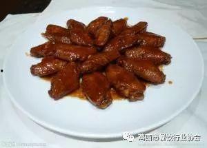 乌鲁木齐可乐鸡翅头条,可乐鸡翅，美味与创意的完美邂逅